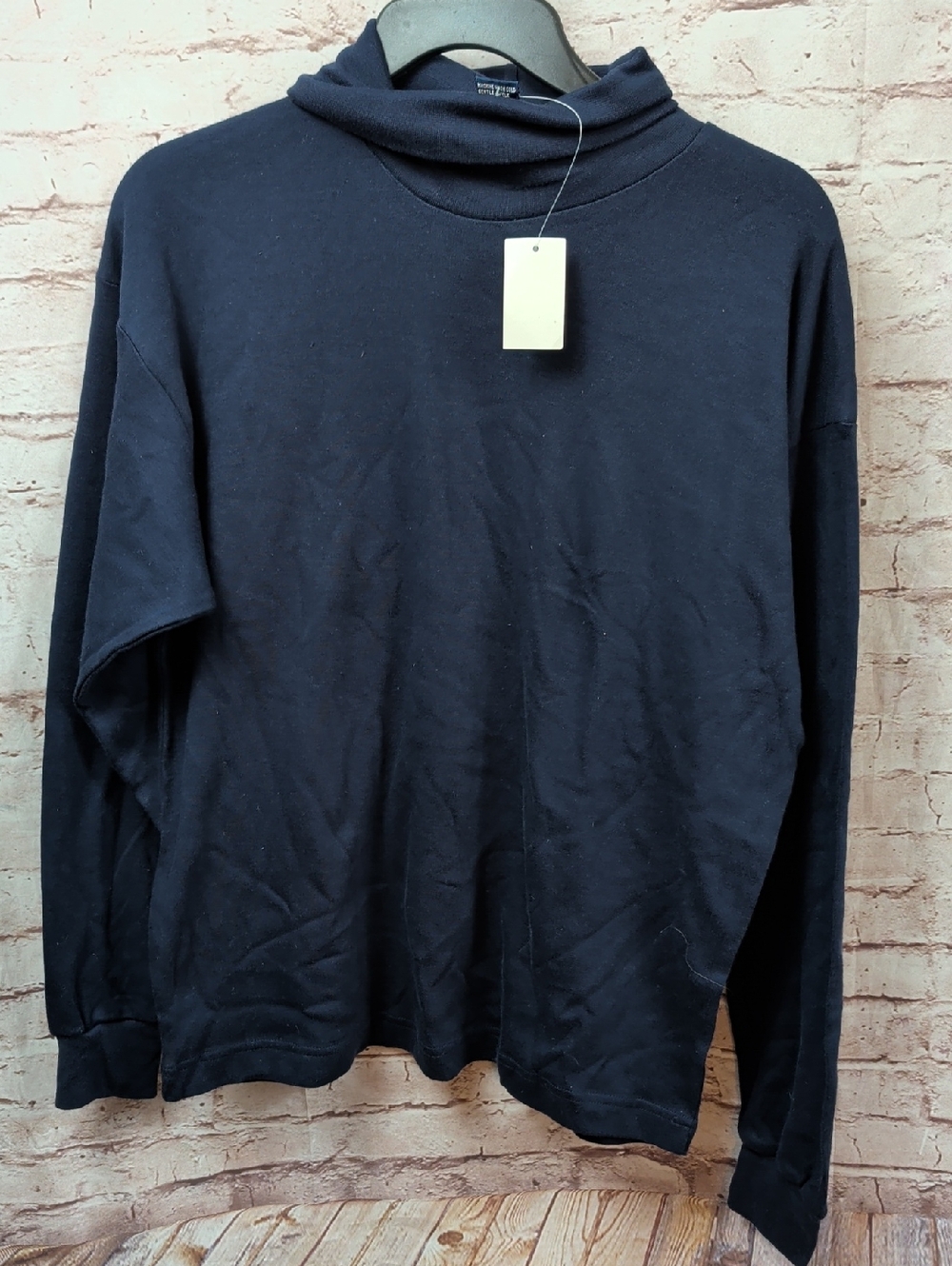 Men's Navy Blue Long-Sleeve Turtleneck Shirt  Classic Casual Honors Large Nwt